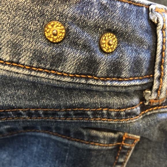 CABI skinny #5087 distressed medium wash jeans denim casual - Picture 9 of 16